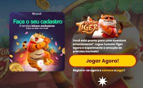 Pemain sedang menikmati permainan live casino interaktif dari smartphone dengan antarmuka redana88